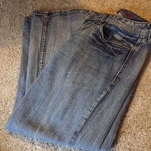 Urban pipeline jeans